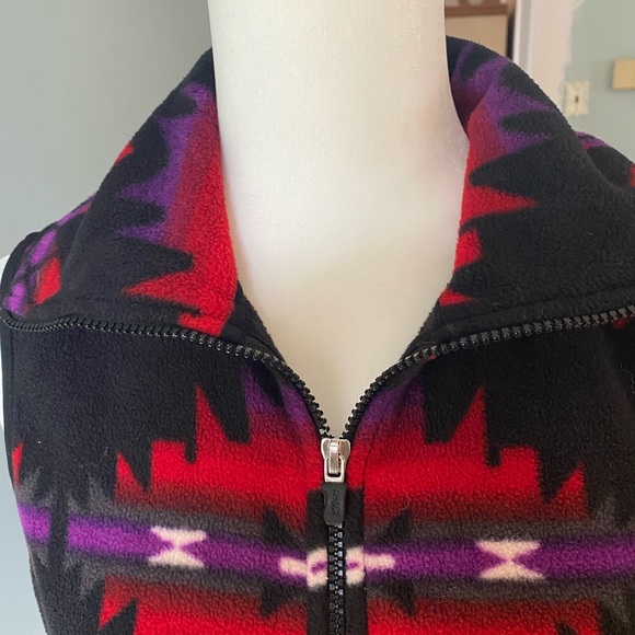 Chaps Aztec Patterned Vest - Picture 7 of 10